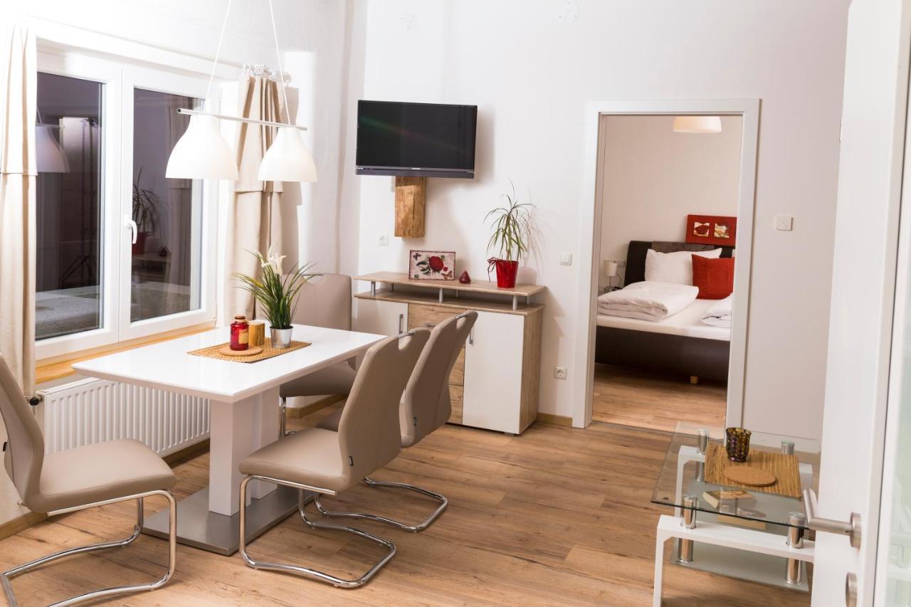Scheinerhaus Aparthotel Laa an der Thaya Buitenkant foto