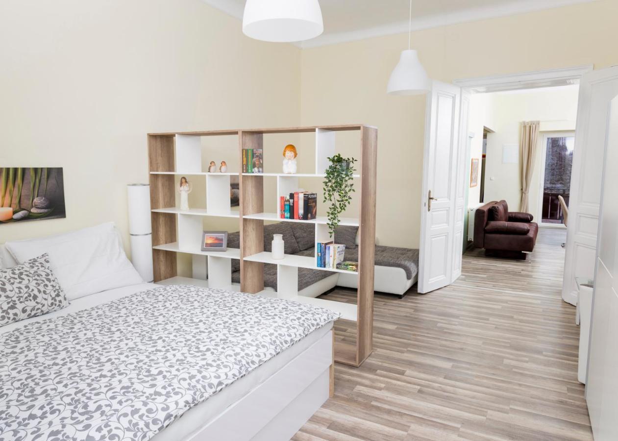 Scheinerhaus Aparthotel Laa an der Thaya Buitenkant foto