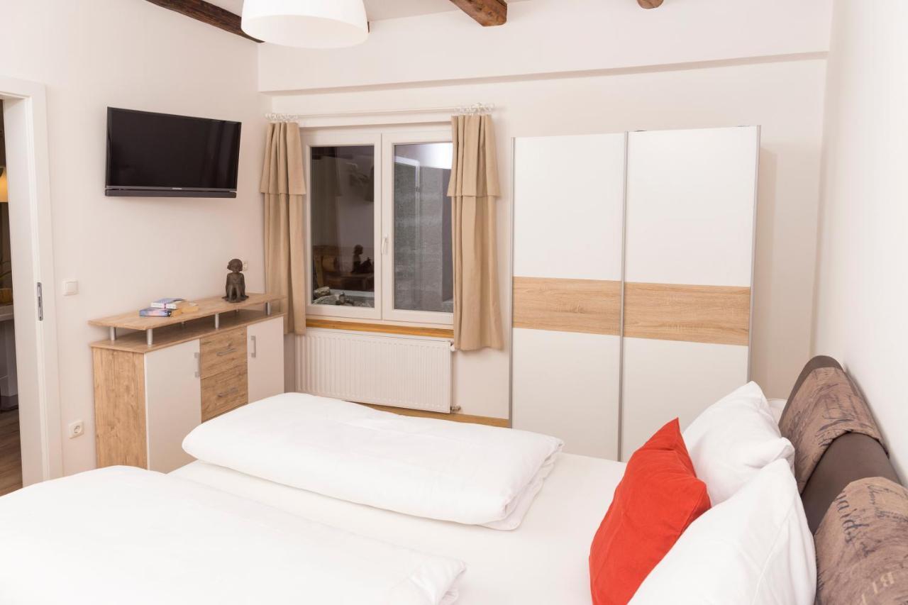 Scheinerhaus Aparthotel Laa an der Thaya Buitenkant foto