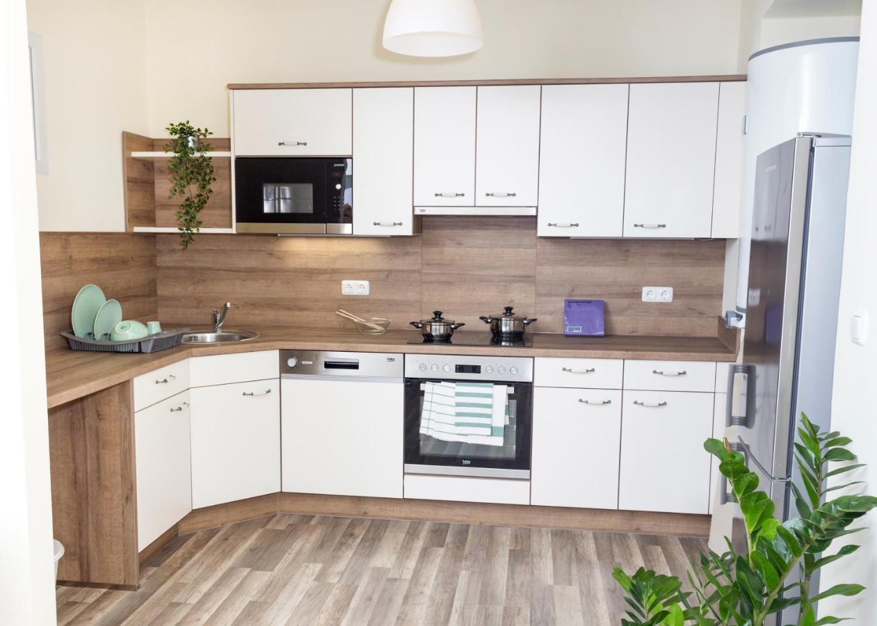 Scheinerhaus Aparthotel Laa an der Thaya Buitenkant foto